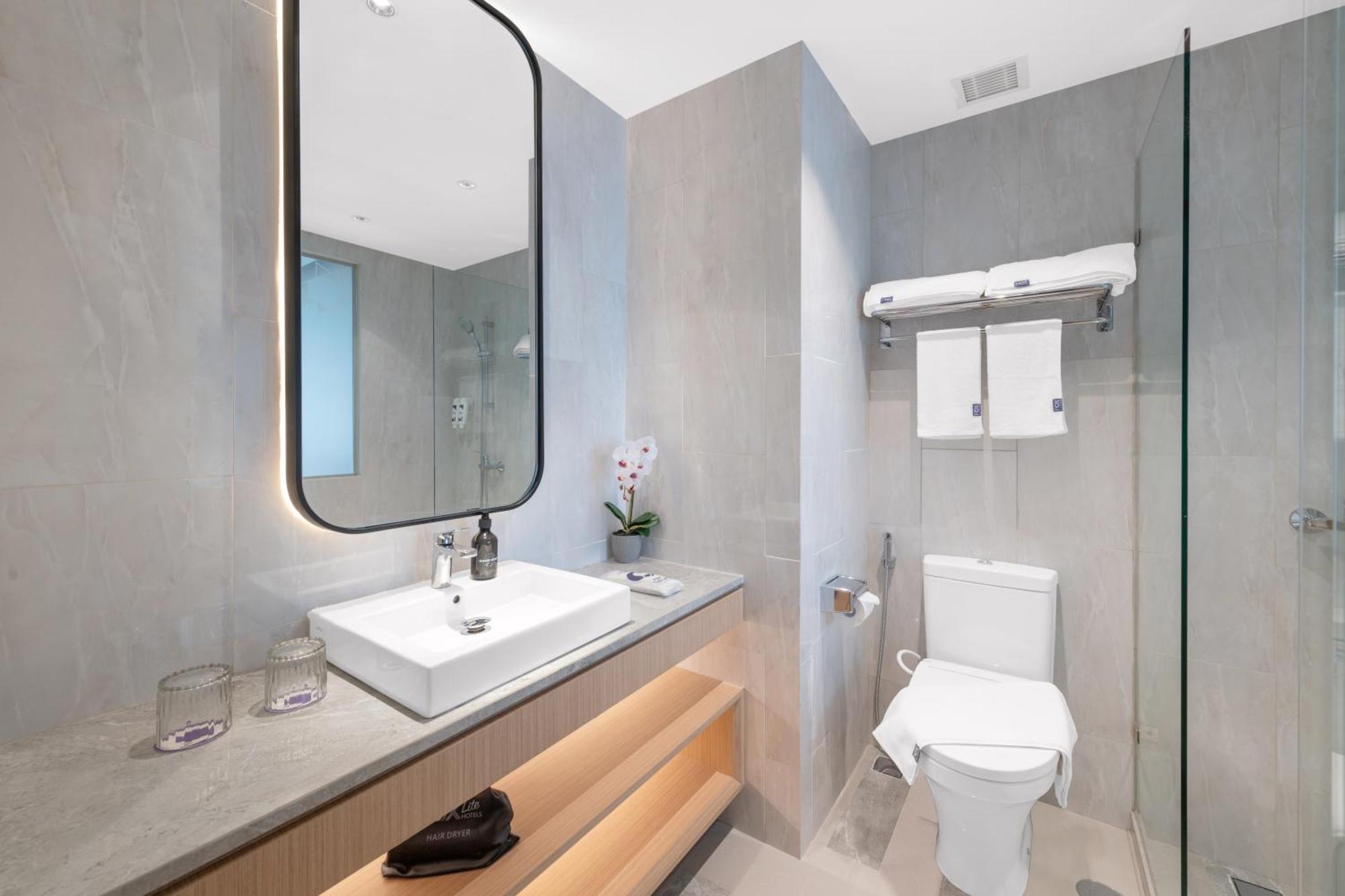 Fox Lite Hotel Majalaya Bojong  エクステリア 写真
