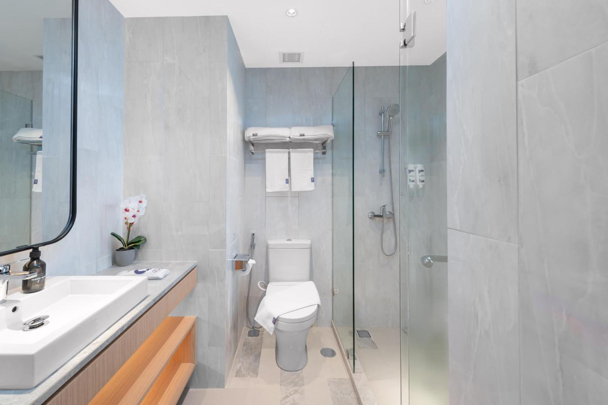 Fox Lite Hotel Majalaya Bojong  エクステリア 写真
